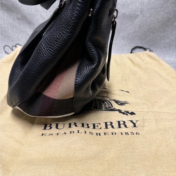 Burberry Maidstone Crossbody - Picture 6 of 13